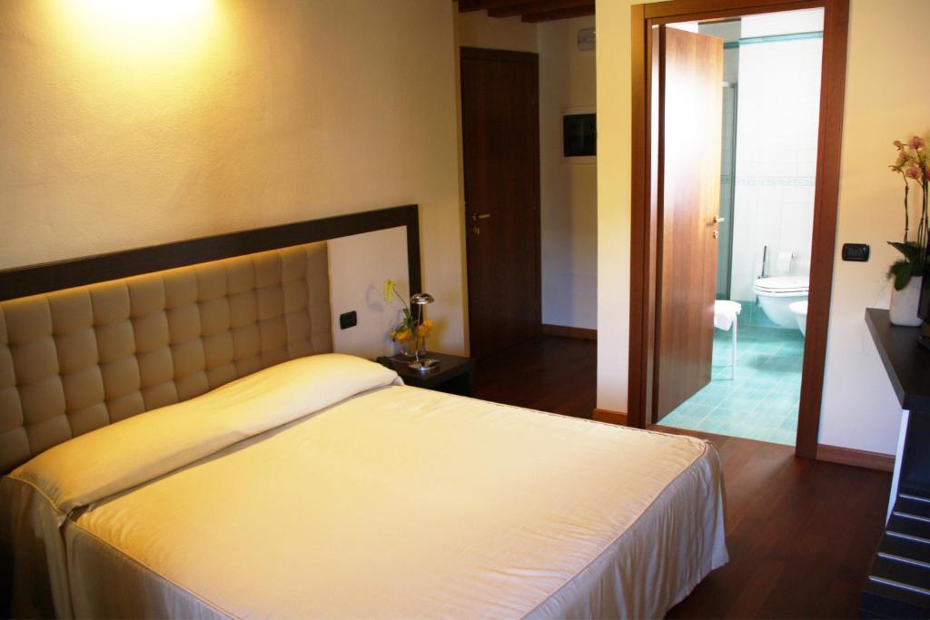 Hotel Le Macine Vittorio Veneto Habitación foto