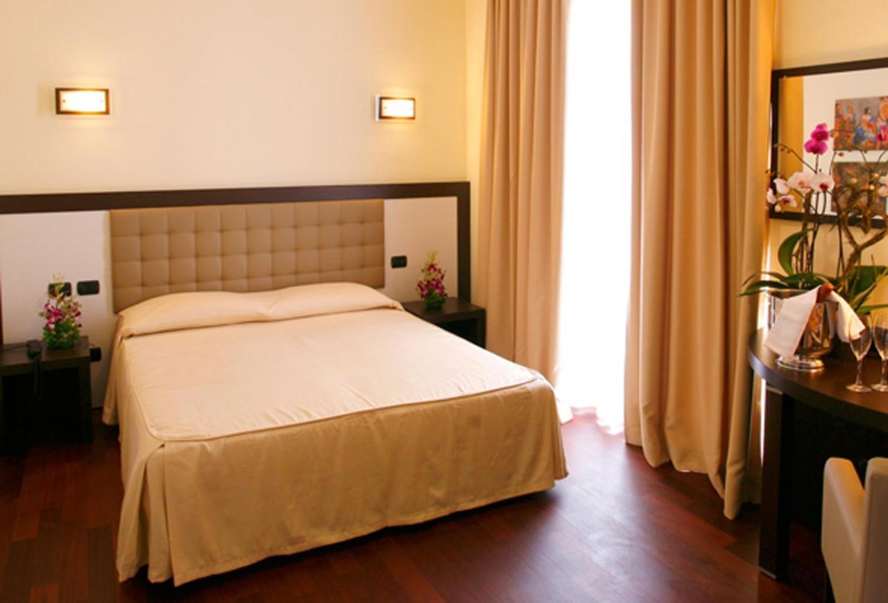 Hotel Le Macine Vittorio Veneto Habitación foto